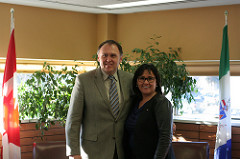 Minister_Leona_Aglukkaq_w_Yukon_Premier