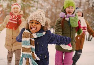 kids ice skating 