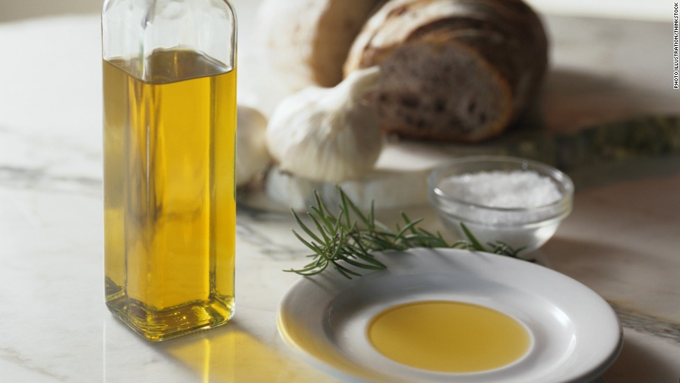 When you cook your veggies or low fat poultry and fish, try olive oil. It should be your go-to oil. &lt;a href=&quot;http://www.ncbi.nlm.nih.gov/pubmed/25961184&quot; target=&quot;_blank&quot;&gt;Earlier studies&lt;/a&gt; have shown people have improved cognitive function using it. &lt;a href=&quot;http://www.ncbi.nlm.nih.gov/pubmed/24454759&quot; target=&quot;_blank&quot;&gt;Considered a healthy fat&lt;/a&gt;, it has antioxidants, and can also reduce the risk of heart disease and has been shown to prevent the spread of cancer cells, &lt;a href=&quot;http://www.ncbi.nlm.nih.gov/pubmed/24918476&quot; target=&quot;_blank&quot;&gt;earlier studies show. &lt;/a&gt;