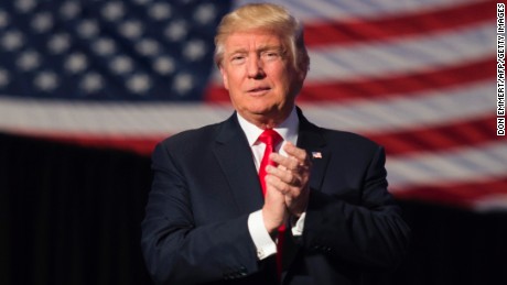 President-elect Donald Trump arrives to speak at a USA Thank You Tour 2016 at the Giant Center on December 15, 2016 in Hershey, Pennsylvania.  / AFP / Don EMMERT        (Photo credit should read DON EMMERT/AFP/Getty Images)