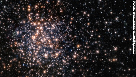 Peering through the thick dust clouds of the galactic bulge an international team of astronomers has revealed the unusual mix of stars in the stellar cluster known as Terzan 5. The new results indicate that Terzan 5 is one of the bulge&#39;s primordial building blocks, most likely the relic of the very early days of the Milky Way. 