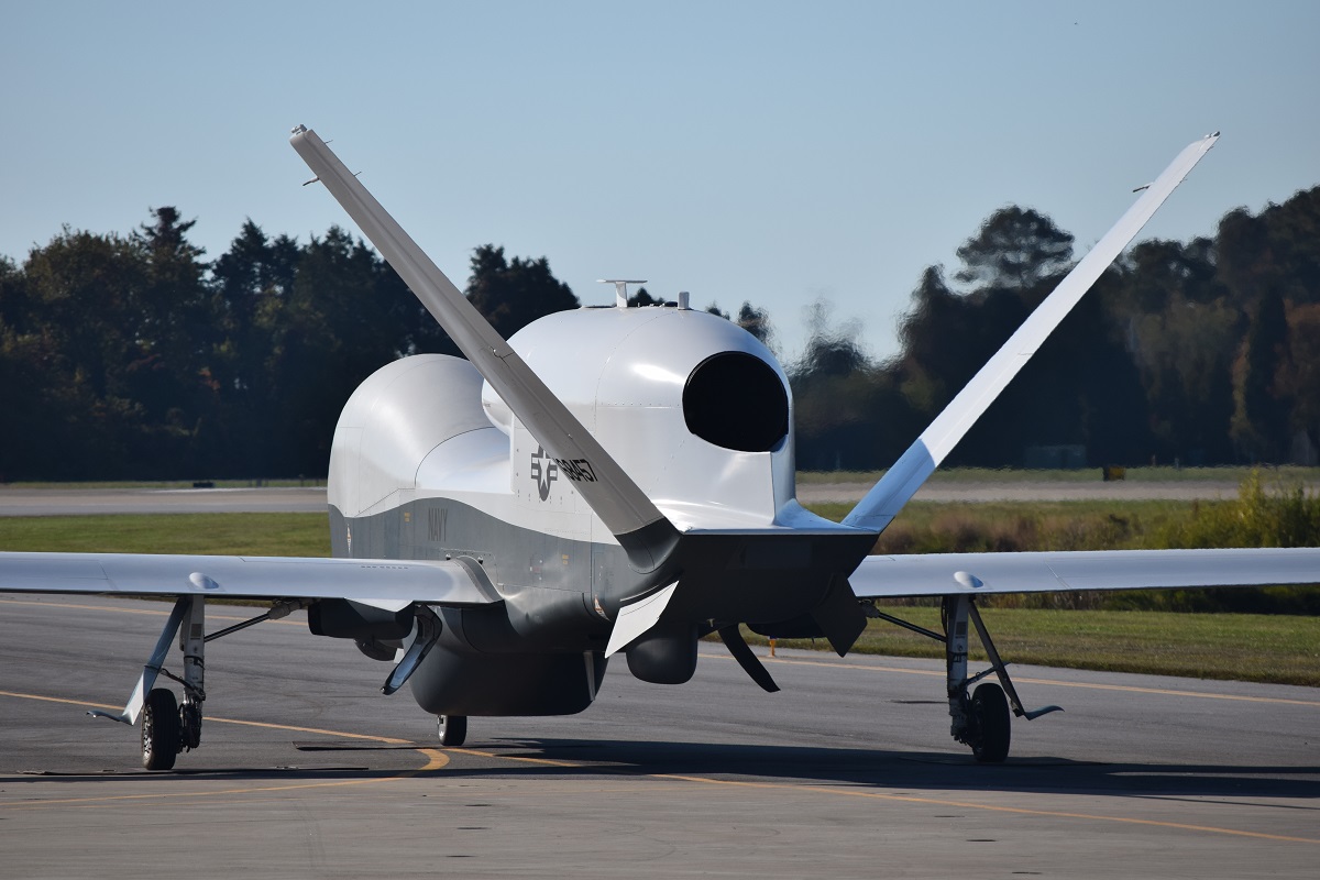 An MQ-4C Triton prepares take off at NAS Patuxent River, Md. in October 2015. This flight was one of several tests leading up to the program's operational assessment which began on Nov.17.  U.S. Navy photo 