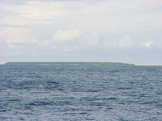 Small island in the Cook Islands chain