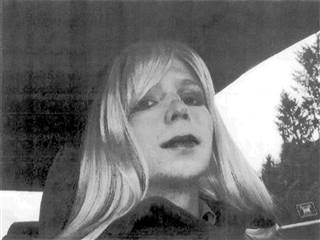 President Obama Commutes Chelsea Manning's Sentence