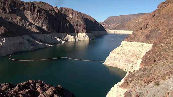 Screenshot for Water's Edge: A Shrinking River Threatens the U.S. Southwest