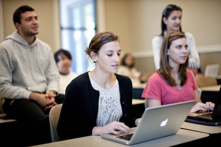 photo: students using e-textbooks