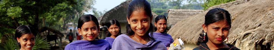 Photo of young woman in Bangladesh going to school.  Photo credit: WFP/GMB Akash