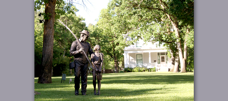 Generations statue. Credit: Craig Springer / USFWS.