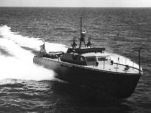 63’ Aircraft Rescue Boat operating at high speed. (Buhler, 2008)
