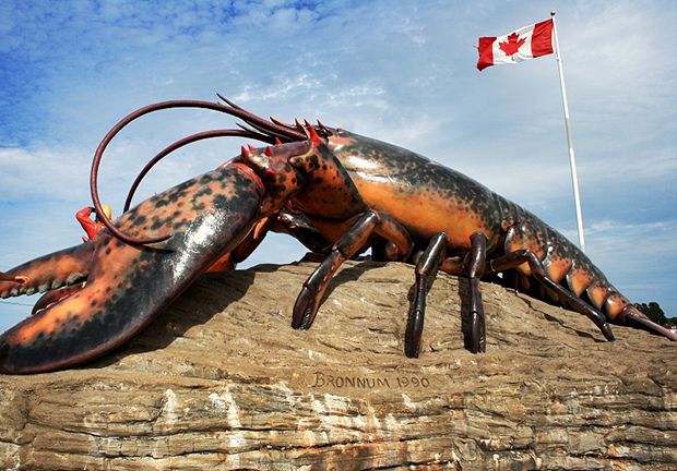 World's largest lobster sculpture (photo) 