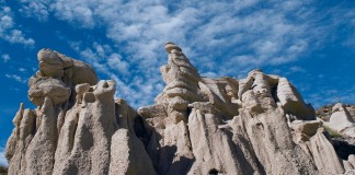 Mountains and blue skies (Texas Travel/Kenny Braun)