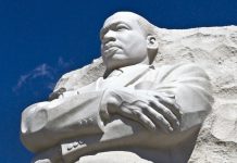 Estatua en homenaje a Martin Luther King Jr. (Depto. de Estado)