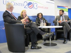 Panelists at UN’s climate change negotiations in Warsaw. From left to right: Andrew Steer, WRI, Kit Batten, Nancy Sutley, CEQ and Jonathan Pershing from DOE. Photo credit: Andrea Welsh, USAID