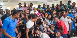 Large group of people posing for photo (Courtesy of Andela)