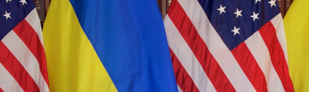 Ukraine and US flags