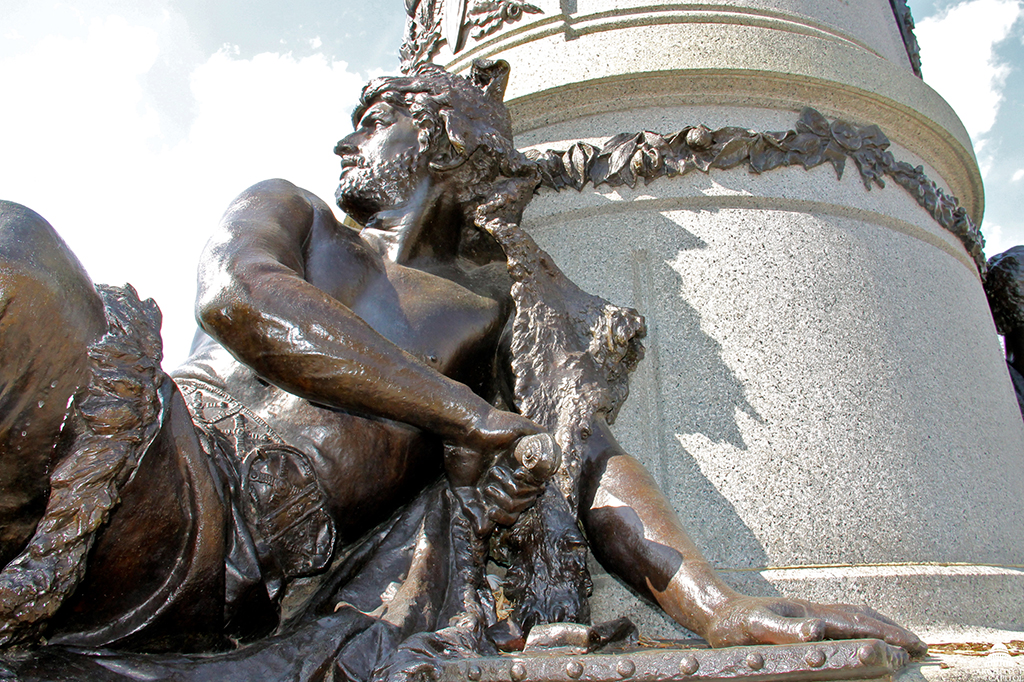 The bearded, middle-aged warrior figure of Garfield Monument.