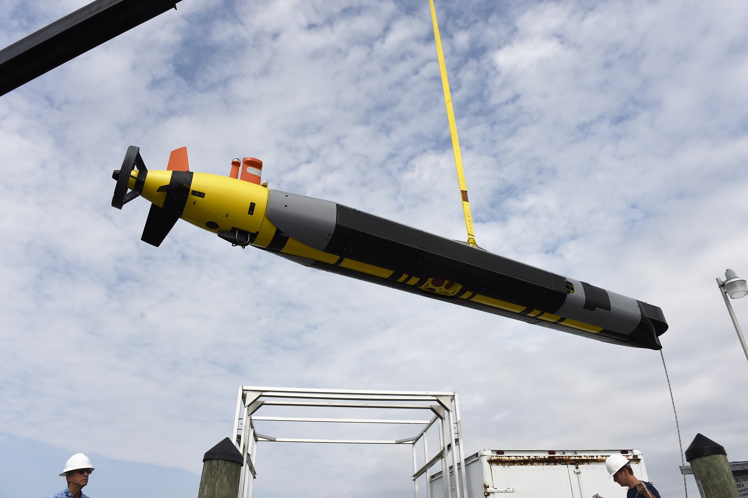 PATUXENT RIVER, Maryland (Sept. 20, 2015) A REMUS 600 autonomous underwater vehicle (AUV) from the University of Texas at Austin is offloaded following a mission during the Office of Naval Research-sponsored demonstration of unmanned undersea vehicles (UUV) at Naval Air Station Patuxent River, Md. The event, PAX River 2015, brings together 150 participants, 26 technology teams and unmanned systems to jointly explore UUV technologies in common, at-sea environments. U.S. Navy photo by John F. Williams 