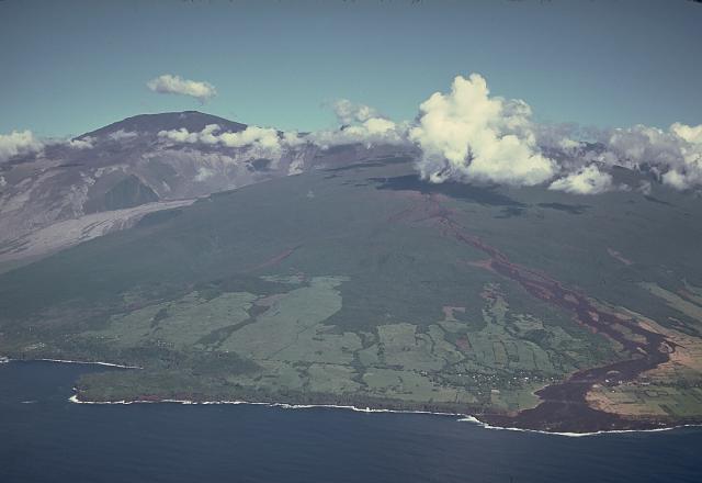 Volcano thumbnail photo