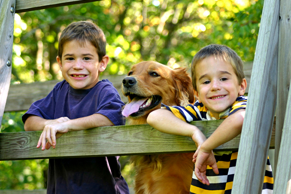  Kids with dog
