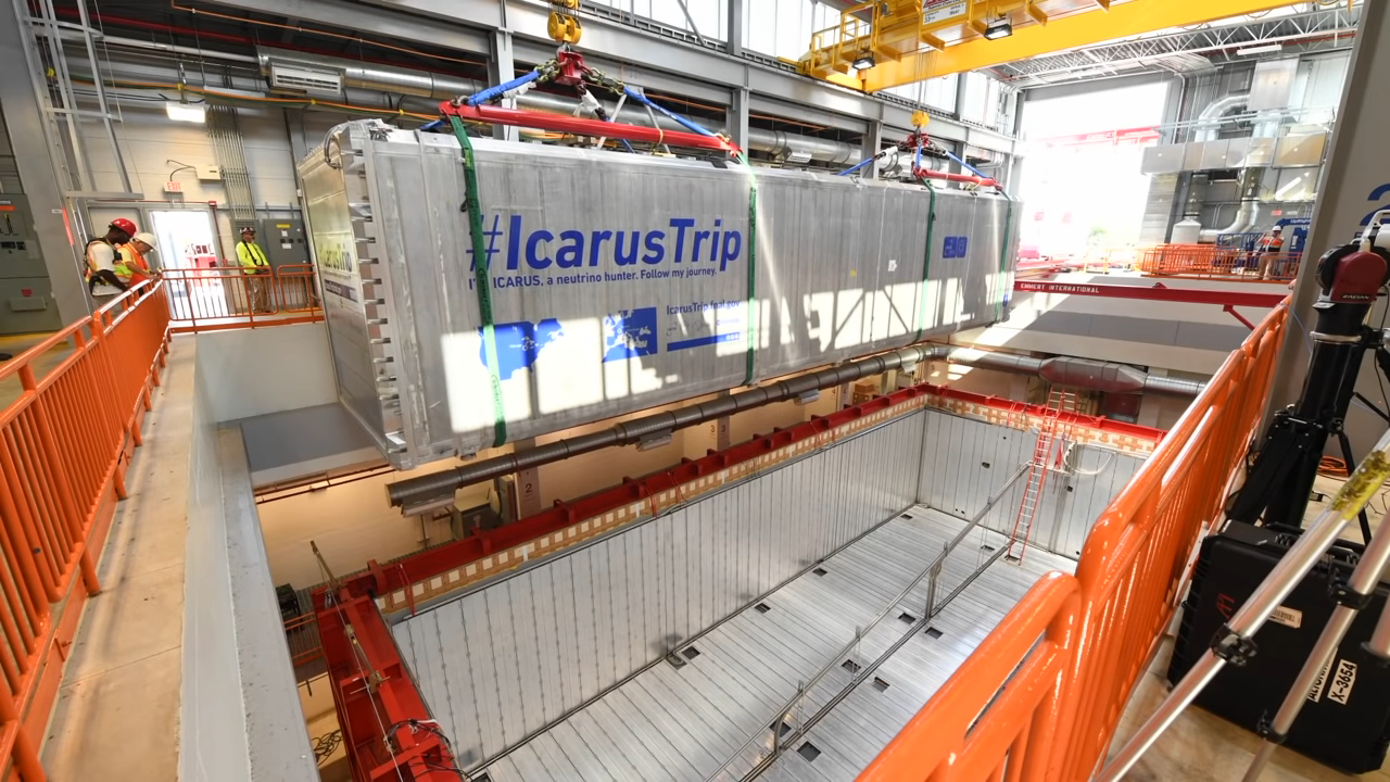 ICARUS neutrino detector installation at Fermilab
