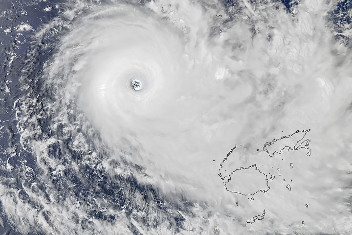 Cyclone Yasa Bearing Down on Fiji