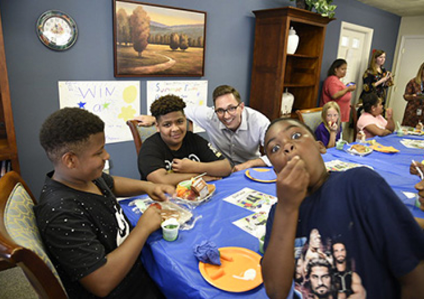 FNS Fills the Summer Meal Gap in Rural Areas