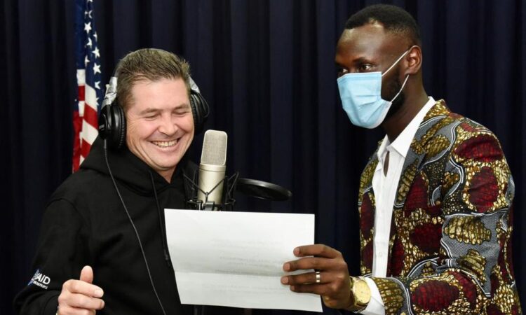 Photo 1 – U.S. Ambassador to Kenya Kyle McCarter features in a new music video for peace with Kenyan rapper King Kaka for the 16BarsforPeace hip hop campaign