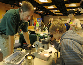 CVO scientists participate in community-wide science festival....