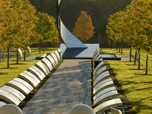 Wall of Honor at the Udvar-Hazy Center