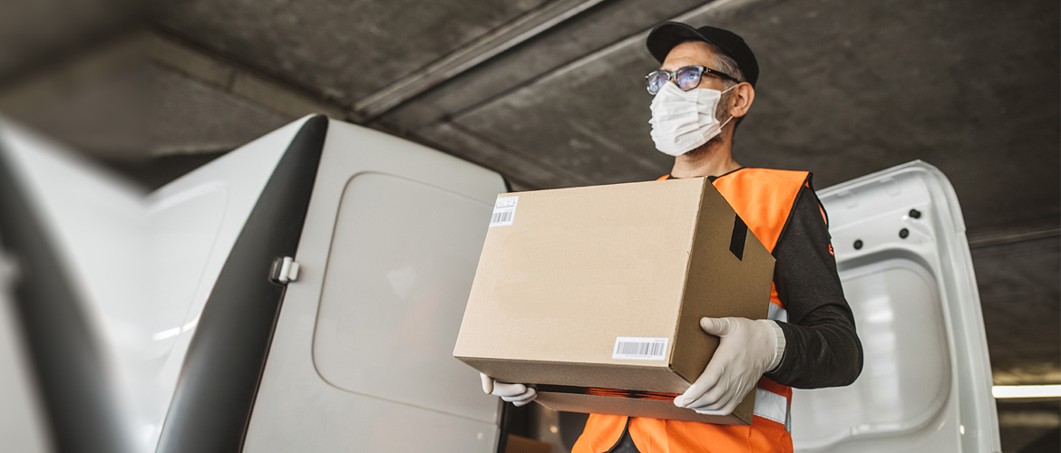 Delivery Driver wearing a face mask